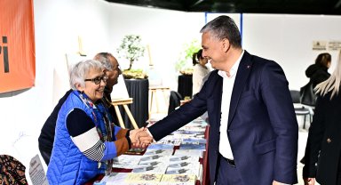 Başkan Uysal'dan yaşlı dostu kent vurgusu