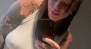 Göğüs ve karın gerdirme ameliyatına geldiği Antalya'da öldü