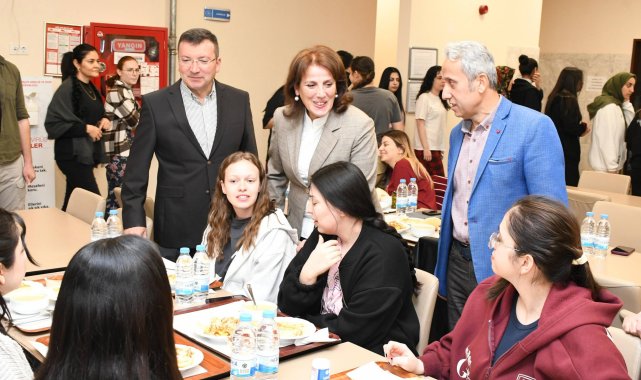Kaymakam öğrencilerle iftarda buluştu