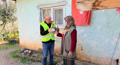 Kepez'den şehit ve gazi evlerinde bayram temizliği