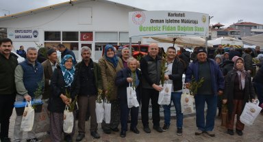 Korkuteli'de fidan dağıtımı
