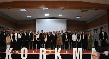 Öğrencilerden 'İstiklal Destanımız' gösterimi