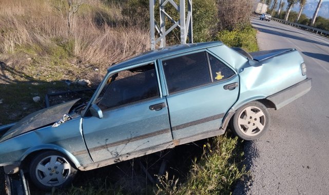 Otomobil şarampole düştü, sürücü yaralandı