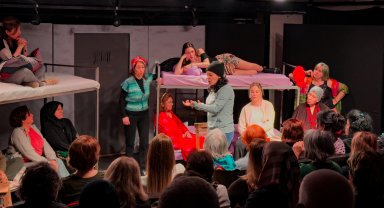 Sahnede gerçek yaşam hikâyesi