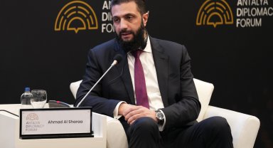 Ahmed Şara: Suriye'nin kuzeyi yabancı askerlerden boşalmış durumda