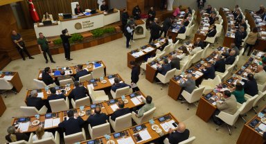 Antalya Büyükşehir Meclisi'nde faaliyet raporu kabul edildi