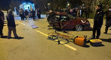 Antalya'da otomobiller çarpıştı: 1 ölü, 5 yaralı