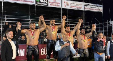 Belediye güreşçisinden üçüncülük