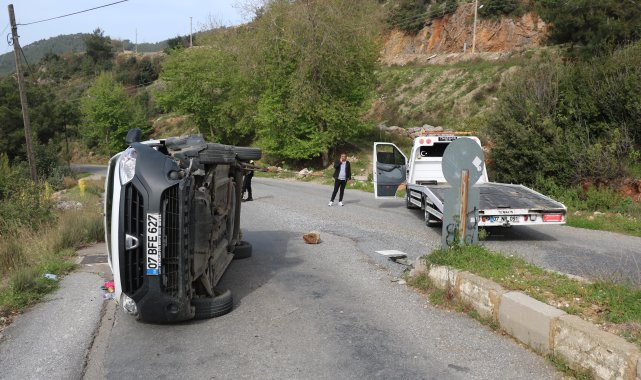 Devrilen aracın sürücüsü yaralandı