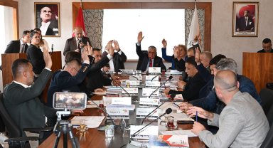 Kemer Belediyesi'nde nisan meclisi