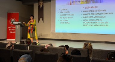 Kepez'de otizmli bireylere yönelik 'Ergenlik Sorunları ve Mahremiyet Eğitimi'