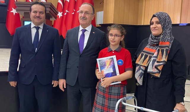 Korkuteli'den kitap okuma yarışmasında il birinciliği