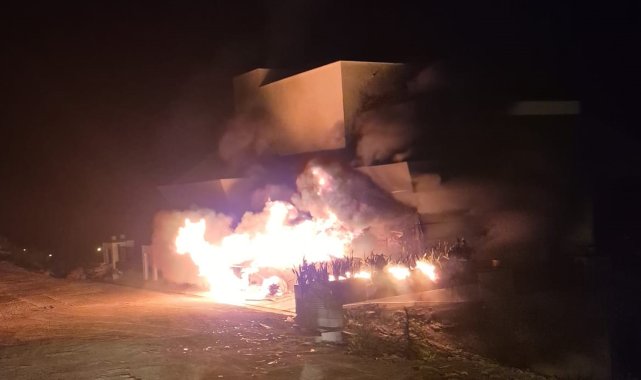 Yangında ev ve otomobil zarar gördü