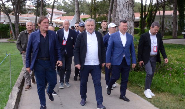 Bakan Bak, Turkish Airlines Open 2026 Golf Turnuvası ödül töreni için Antalya'da