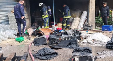 Depodaki yangın büyümeden söndürüldü