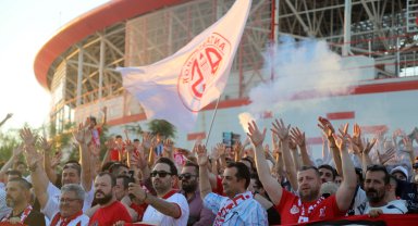 'Antalyaspor Sahipsiz Değildir' yürüyüşü