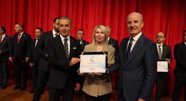 Akdeniz Üniversitesine 'Spor Dostu Kampüs' ödülü