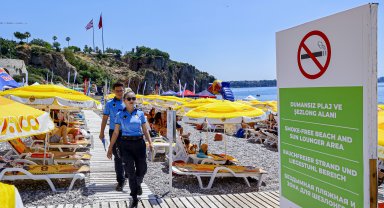 Büyükşehir zabıtasından 'Dumansız plaj' uygulaması denetimi