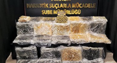 Döşemealtı'nda 34 kilo skunk ele geçirildi, 2 şüpheli tutuklandı