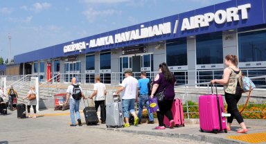 Gazipaşa- Alanya Havalimanı'nda 239 bin yolcu trafiği