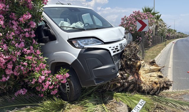 Kamyonetle çarpışan motosikletli öldü