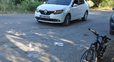 Otomobilin çarptığı bisikletli çocuk yaralandı