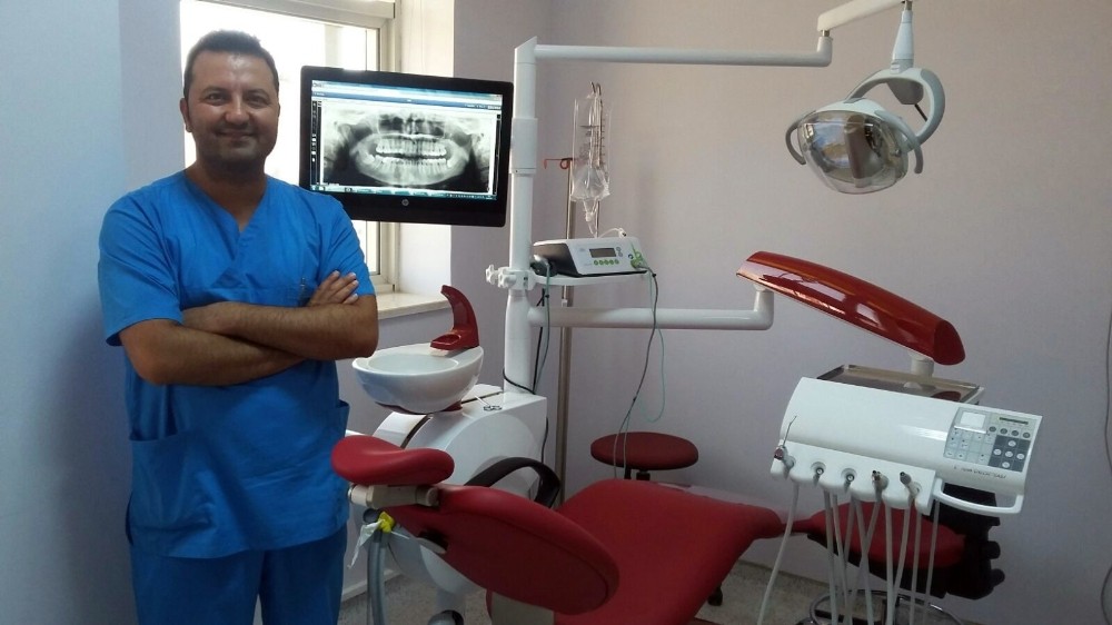 20’lik diş çürük dişin yerine nakledildi