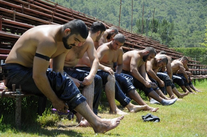 40 derece sıcaklıkta peşrev...