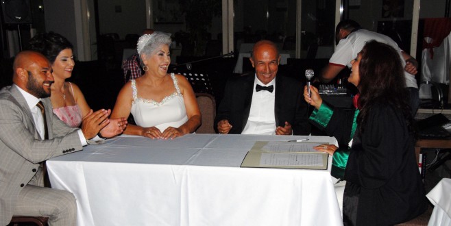 40’ıncı yılda nikah tazelediler