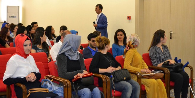 Aday öğretmenlere yeterlilik konferansı