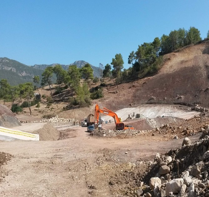 Adrasan'da 6 bin dekar tarım alanı suya kavuşacak