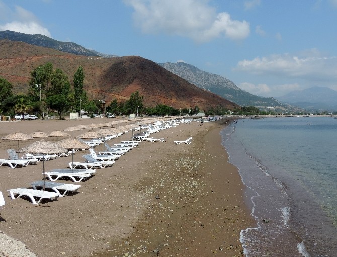 Adrasan’da sezona hazırlık çalışmaları devam ediyor