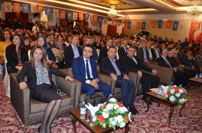 AK Parti 11 ilçe kongresi tamamlandı