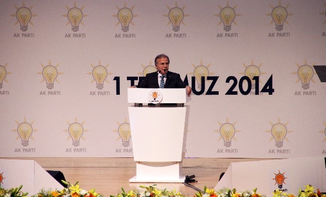 AK Parti Cumhurbaşkanı adayını açıkladı