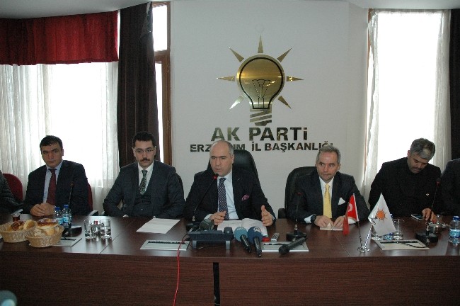 AK PARTİ ERZURUM İL BAŞKANI MURAT KILIÇ: