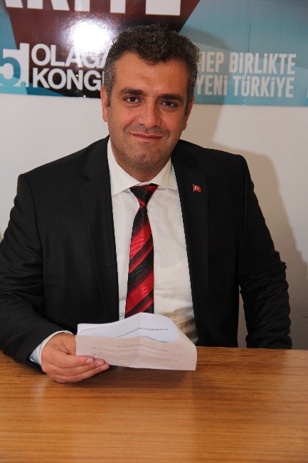 AK Parti Konyaaltı, görev dağılımı yaptı