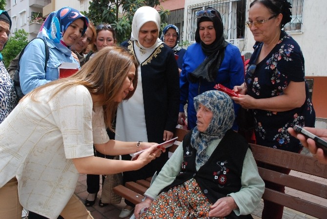 AK Partili Enç, Kemer ve Kepez’de ziyaretlerini sürdürdü