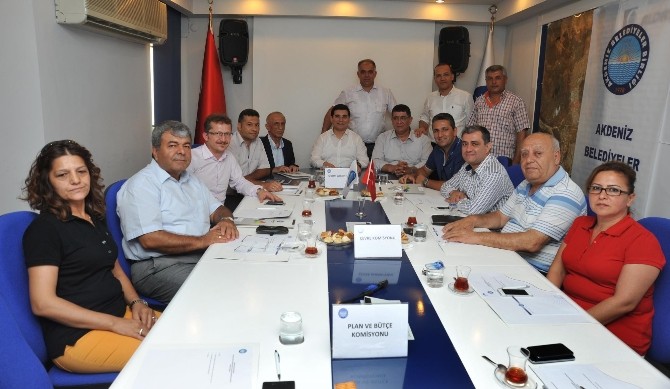 AKBB’de komisyonlar belirlendi