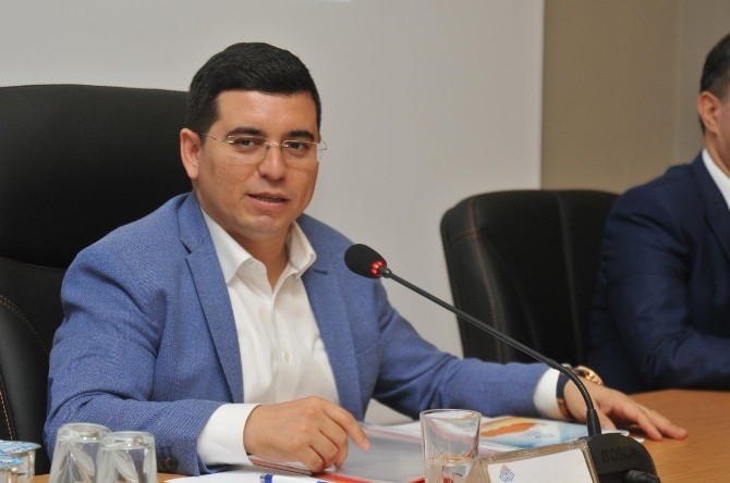 Akdeniz Belediyeler Birliği Dünyaya Açılıyor