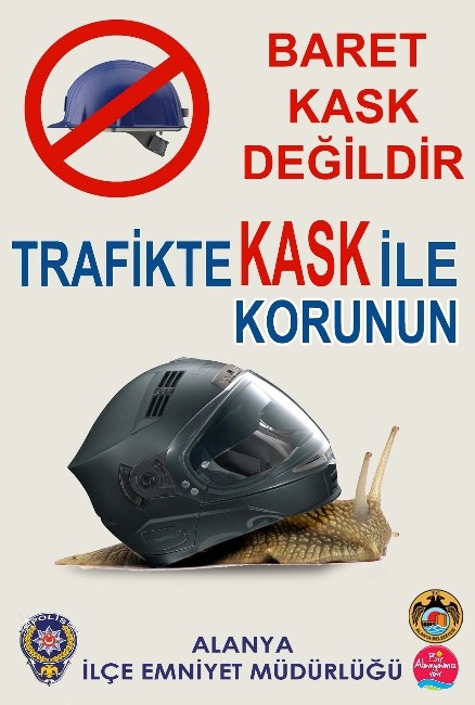 Alanya polisinden motosiklet sürücülerine kask uyarısı