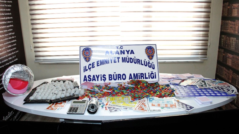 Alanya polisinden tombala baskını