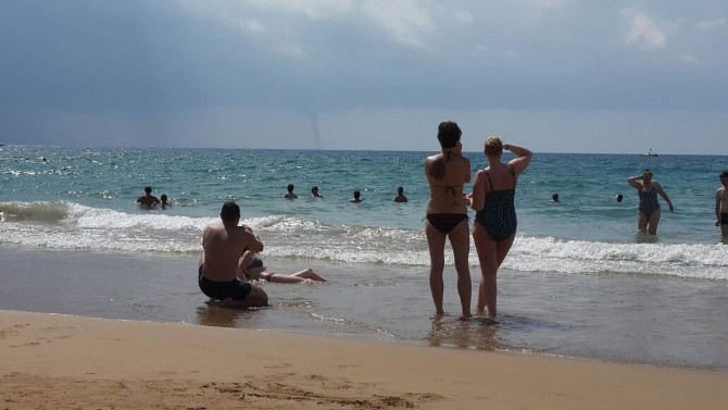 Alanya'da turistlerin hortum keyfi