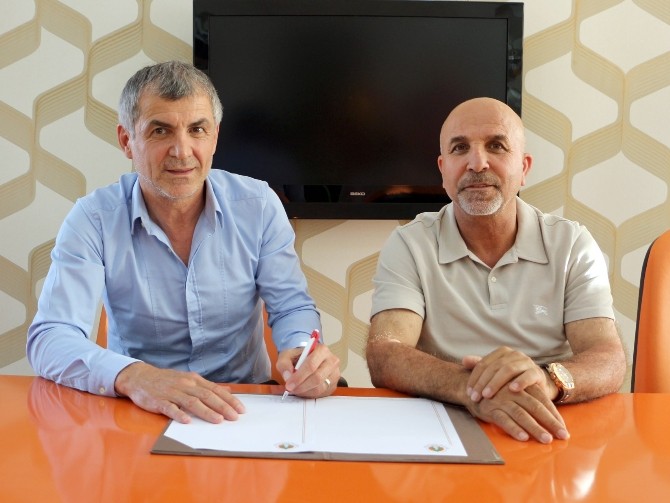 Alanyaspor Erhan Altın ile anlaştı