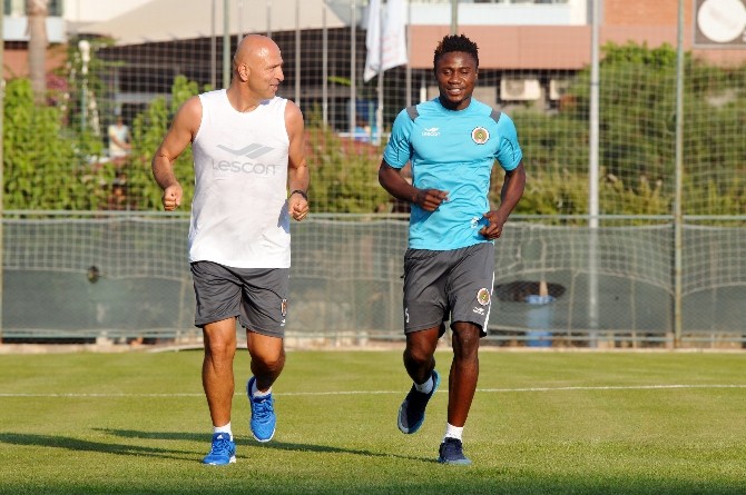 Albimo Alanyaspor, Ganalı Suley’i renklerine bağladı