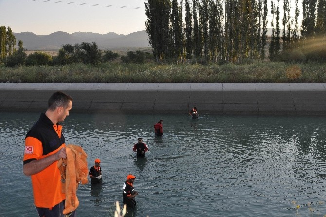 Amca yeğenin cesedine ulaşıldı