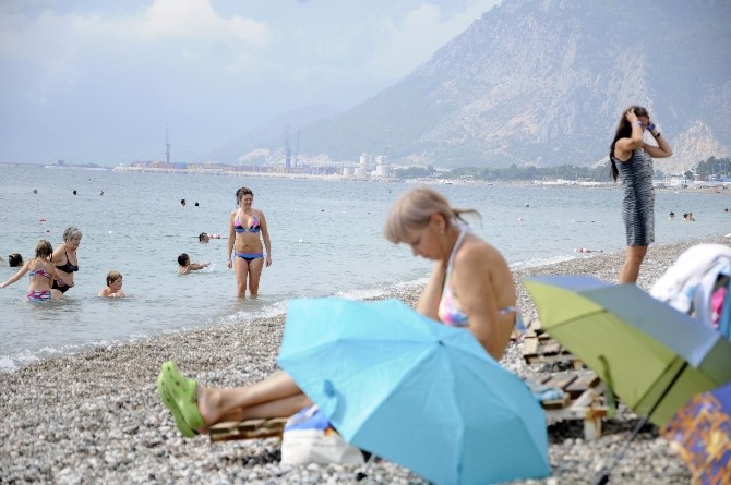 Antalya’da Bir Günde İki Mevsim