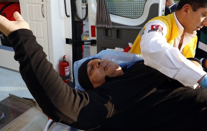 Antalya’da Sokak Ortasında Silahlı Saldırı