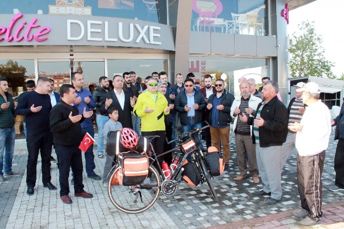 Antalyalı İşadamı Barış İçin Taç Mahale Pedal Çevirecek