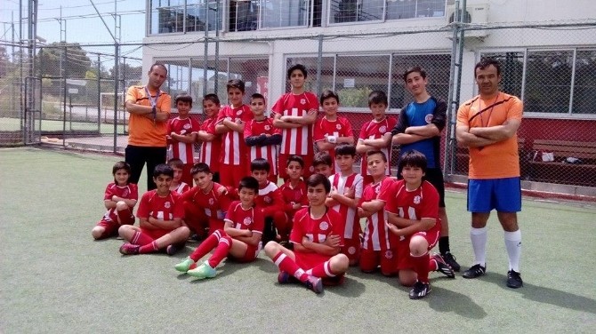 Antalyaspor futbol akademisi kampa girdi