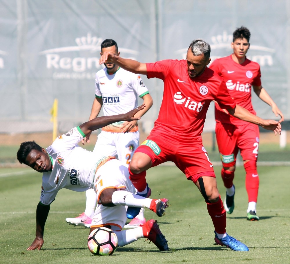 Antalyaspor hazırlık maçında Love’u durduramadı